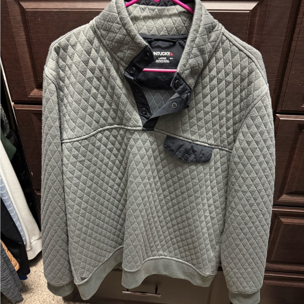 Gray Quilted Men's Sweater